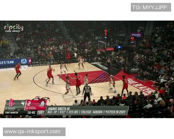 卡马拉全场追击库里展现攻守兼备实力贡献20分7板5前场板表现出色